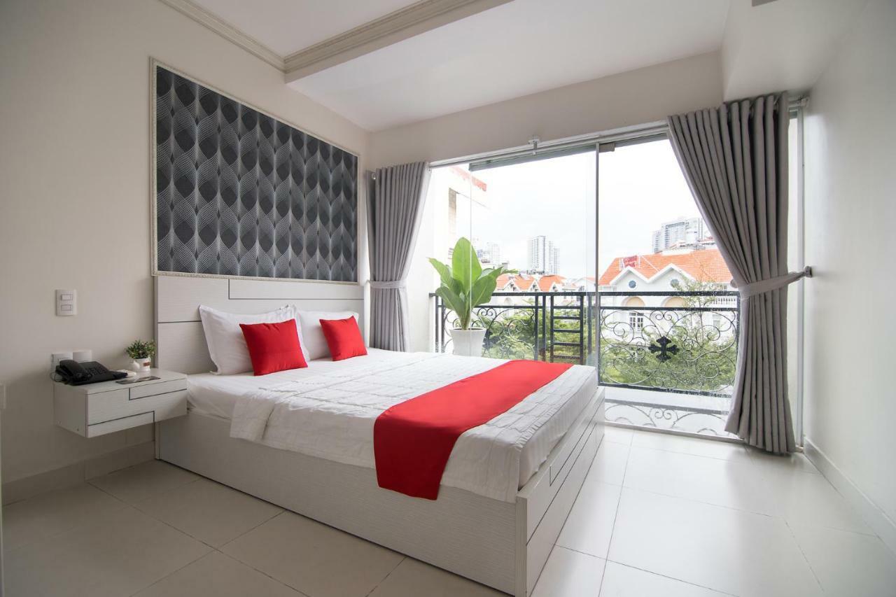 Bin Bin Hotel 4 - Near Sunrise City D7 胡志明市 外观 照片