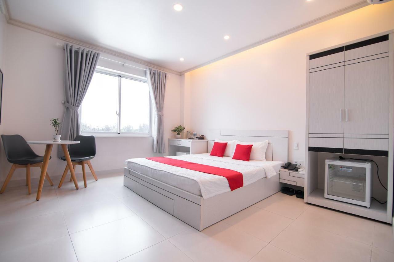 Bin Bin Hotel 4 - Near Sunrise City D7 胡志明市 外观 照片