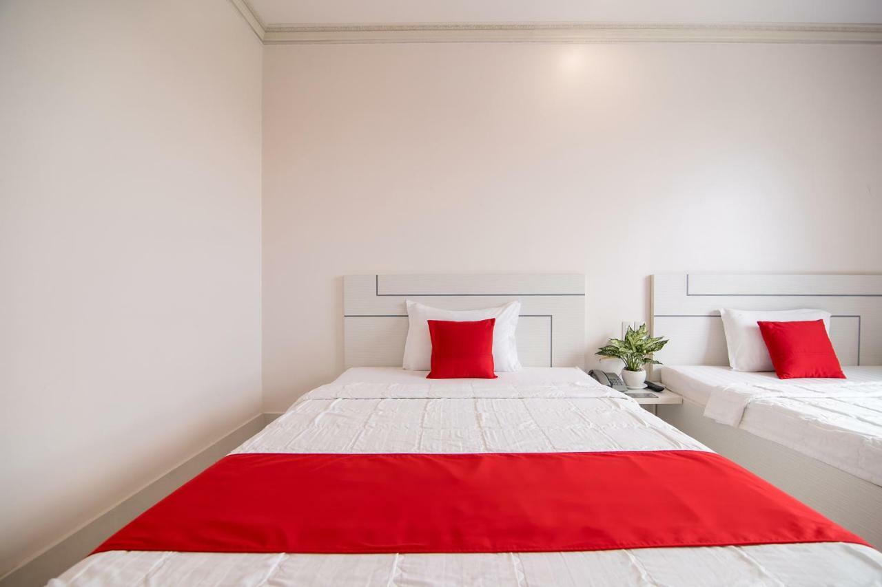 Bin Bin Hotel 4 - Near Sunrise City D7 胡志明市 外观 照片