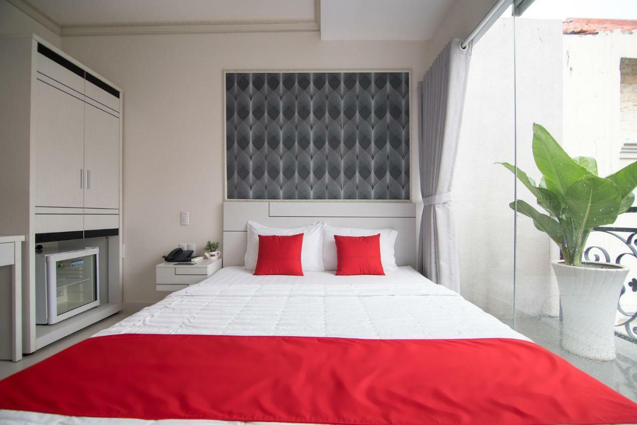 Bin Bin Hotel 4 - Near Sunrise City D7 胡志明市 外观 照片