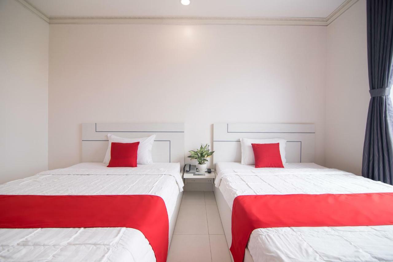 Bin Bin Hotel 4 - Near Sunrise City D7 胡志明市 外观 照片