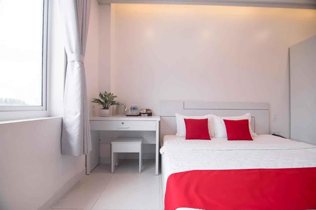Bin Bin Hotel 4 - Near Sunrise City D7 胡志明市 外观 照片
